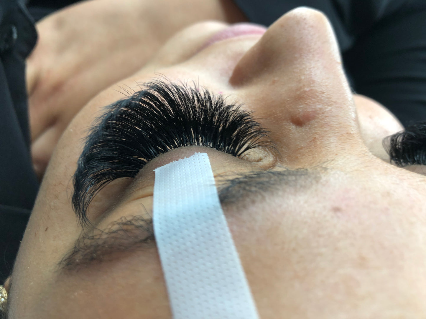 .05 Volume Lashes